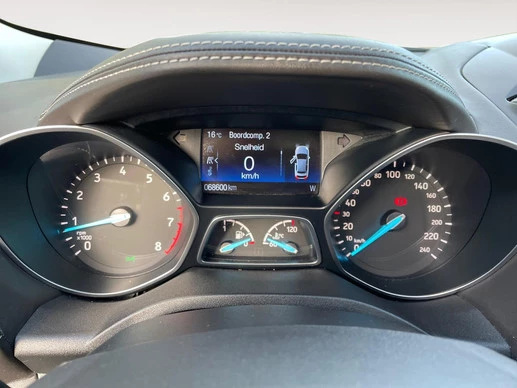 Ford Kuga - Afbeelding 13 van 30