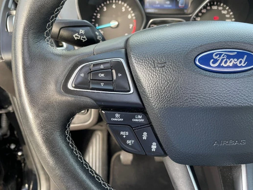 Ford Kuga - Afbeelding 15 van 30