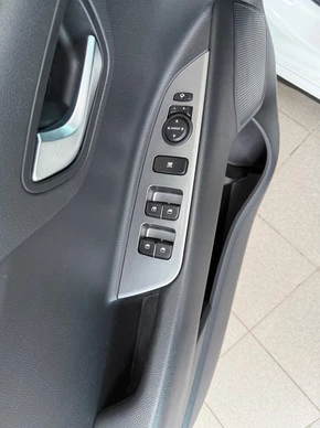 Kia Rio - Afbeelding 23 van 30