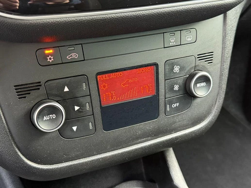 Fiat Punto - Afbeelding 22 van 30