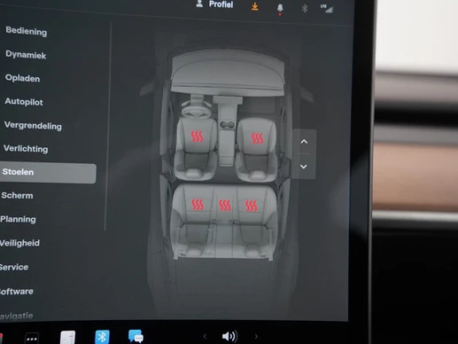 Tesla Model 3 - Afbeelding 16 van 30