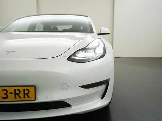 Tesla Model 3 - Afbeelding 27 van 30
