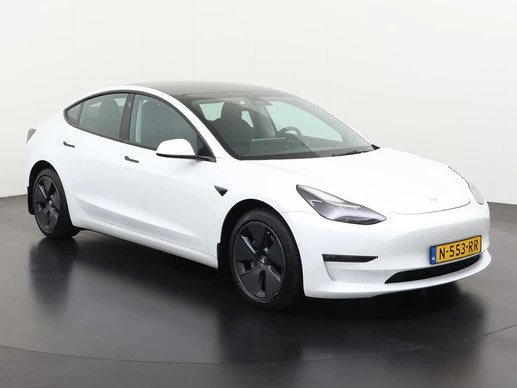Tesla Model 3 - Afbeelding 30 van 30