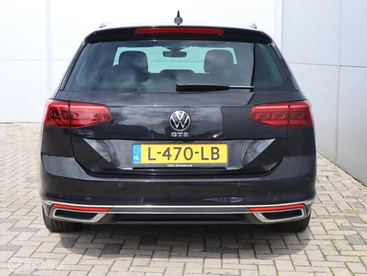 Volkswagen Passat - Afbeelding 11 van 30