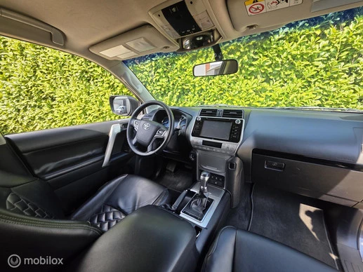 Toyota Land Cruiser - Afbeelding 2 van 24