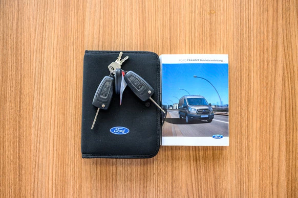 Ford Transit - Afbeelding 26 van 30
