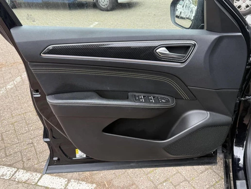 Renault Arkana - Afbeelding 10 van 30