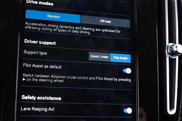 Volvo XC40 - Afbeelding 14 van 30