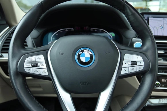 BMW iX3 - Afbeelding 23 van 30