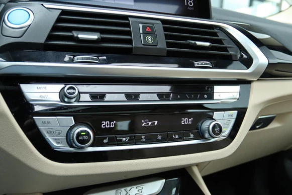 BMW iX3 - Afbeelding 28 van 30