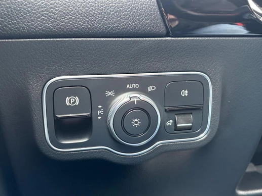 Mercedes-Benz GLA - Afbeelding 25 van 30