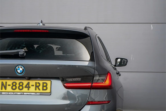 BMW 3 Serie - Afbeelding 17 van 30