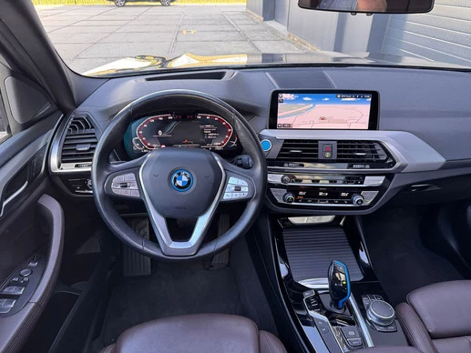 BMW iX3 - Afbeelding 17 van 30