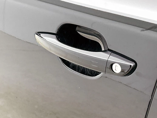 Peugeot e-2008 - Afbeelding 17 van 30