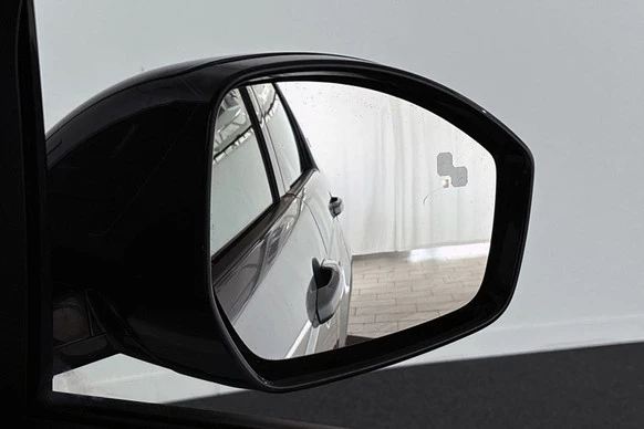 Land Rover Discovery Sport - Afbeelding 26 van 30