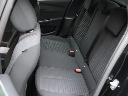 Peugeot e-208 - Afbeelding 17 van 30