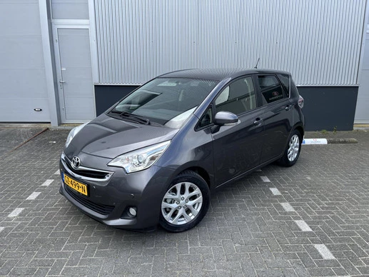 Toyota Verso-S - Afbeelding 1 van 28