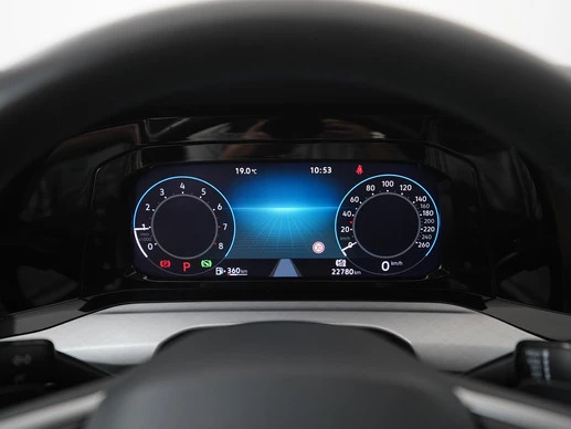 Volkswagen Golf - Afbeelding 8 van 30