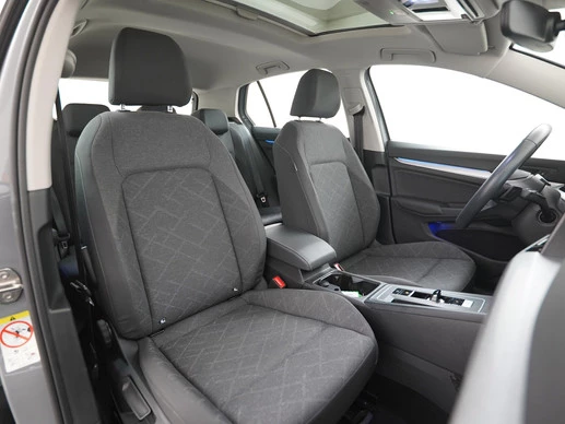 Volkswagen Golf - Afbeelding 28 van 30