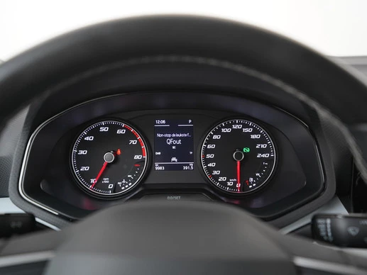 SEAT Arona - Afbeelding 8 van 30