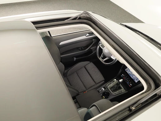 Volkswagen Passat - Afbeelding 8 van 30