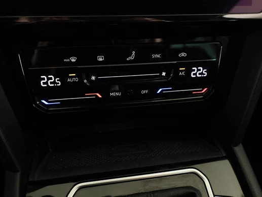 Volkswagen Passat - Afbeelding 16 van 30