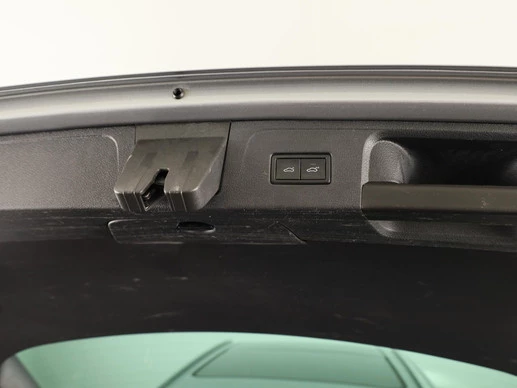 Volkswagen Passat - Afbeelding 21 van 30