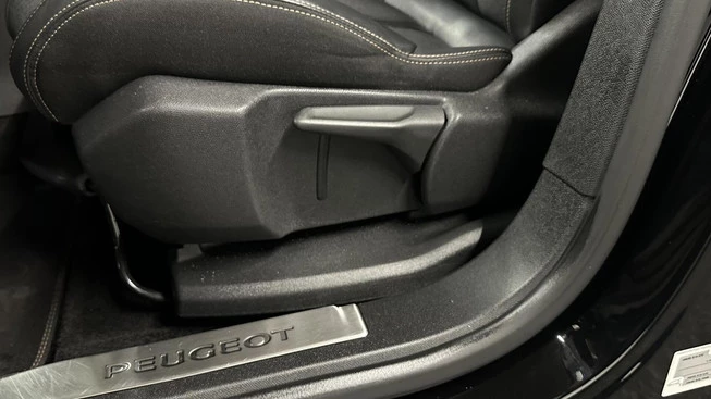 Peugeot 3008 - Afbeelding 27 van 30