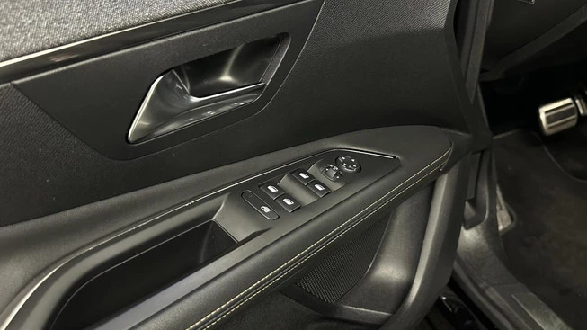 Peugeot 3008 - Afbeelding 28 van 30