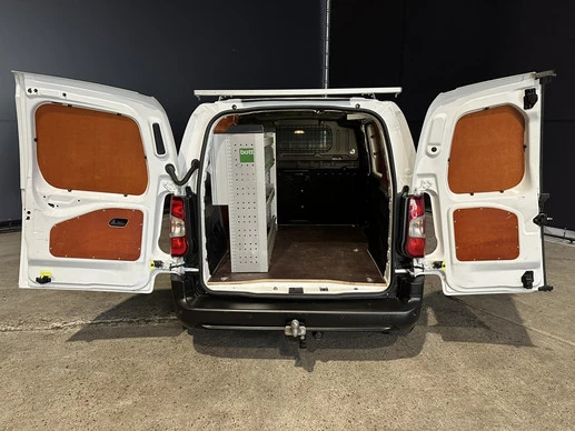 Peugeot Partner - Afbeelding 2 van 19