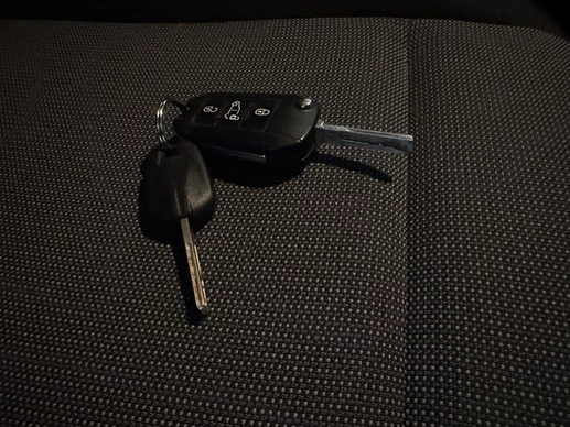 Peugeot Partner - Afbeelding 17 van 19