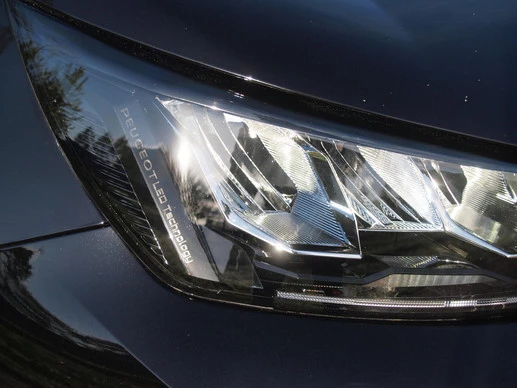 Peugeot e-2008 - Afbeelding 12 van 30