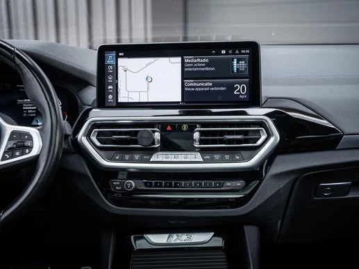 BMW iX3 - Afbeelding 21 van 30