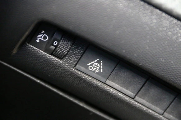 Peugeot e-2008 - Afbeelding 17 van 21