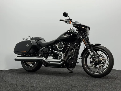 Harley-Davidson Sport Glide - Afbeelding 2 van 19