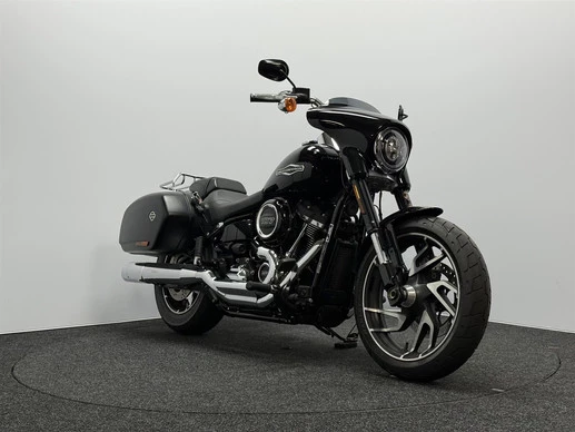 Harley-Davidson Sport Glide - Afbeelding 3 van 19