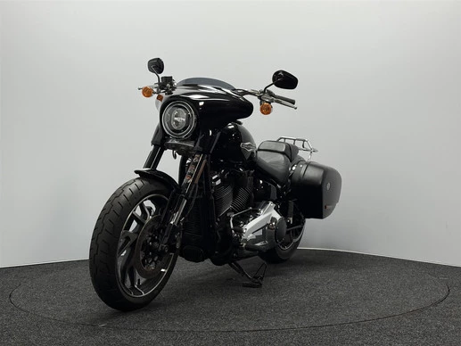 Harley-Davidson Sport Glide - Afbeelding 6 van 19