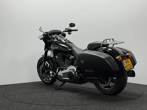Harley-Davidson Sport Glide - Afbeelding 11 van 19