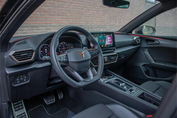 CUPRA Leon - Afbeelding 2 van 30