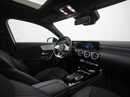 Mercedes-Benz A-Klasse - Afbeelding 2 van 30