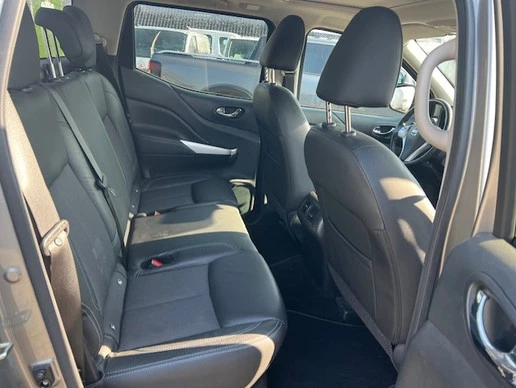 Nissan Navara - Afbeelding 14 van 19