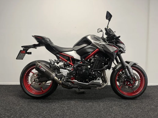 Kawasaki Z900 - Afbeelding 1 van 22