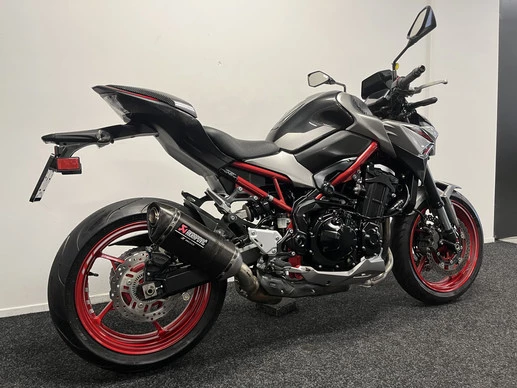 Kawasaki Z900 - Afbeelding 5 van 22