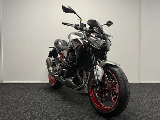 Kawasaki Z900 - Afbeelding 12 van 22