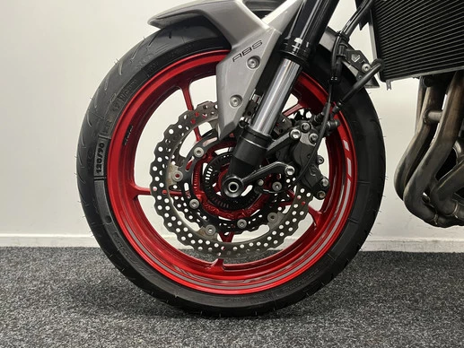 Kawasaki Z900 - Afbeelding 16 van 22