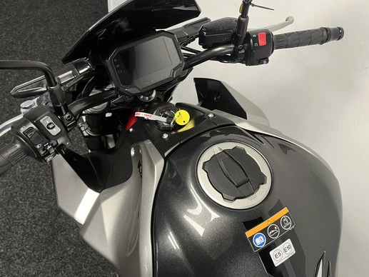 Kawasaki Z900 - Afbeelding 19 van 22