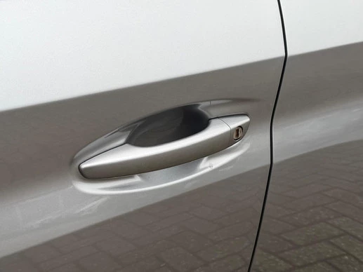 Peugeot e-208 - Afbeelding 10 van 30