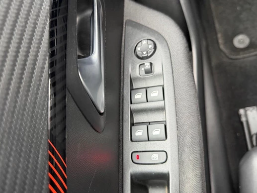 Peugeot e-208 - Afbeelding 29 van 30