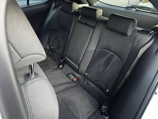 Lexus UX - Afbeelding 11 van 30