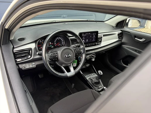 Kia Rio - Afbeelding 12 van 30